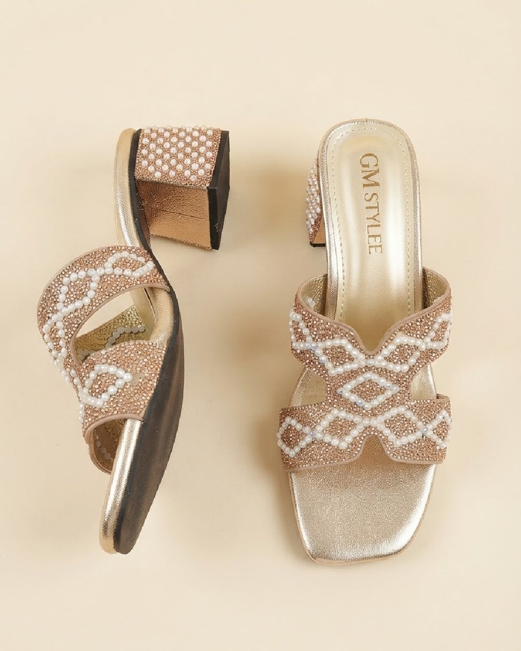 GM PEARL CRYSTAL GRACE  CHAPPAL