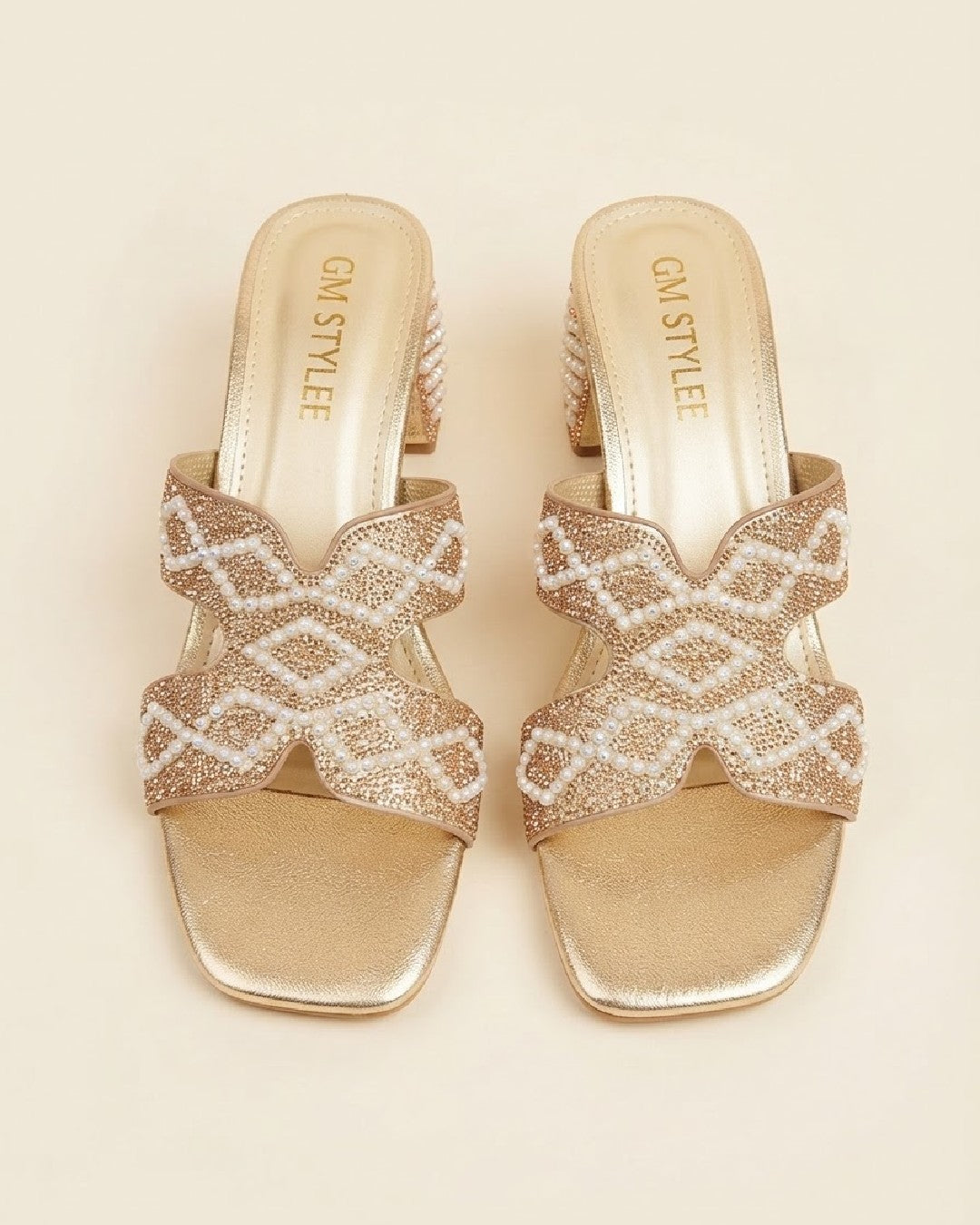 GM PEARL CRYSTAL GRACE  CHAPPAL