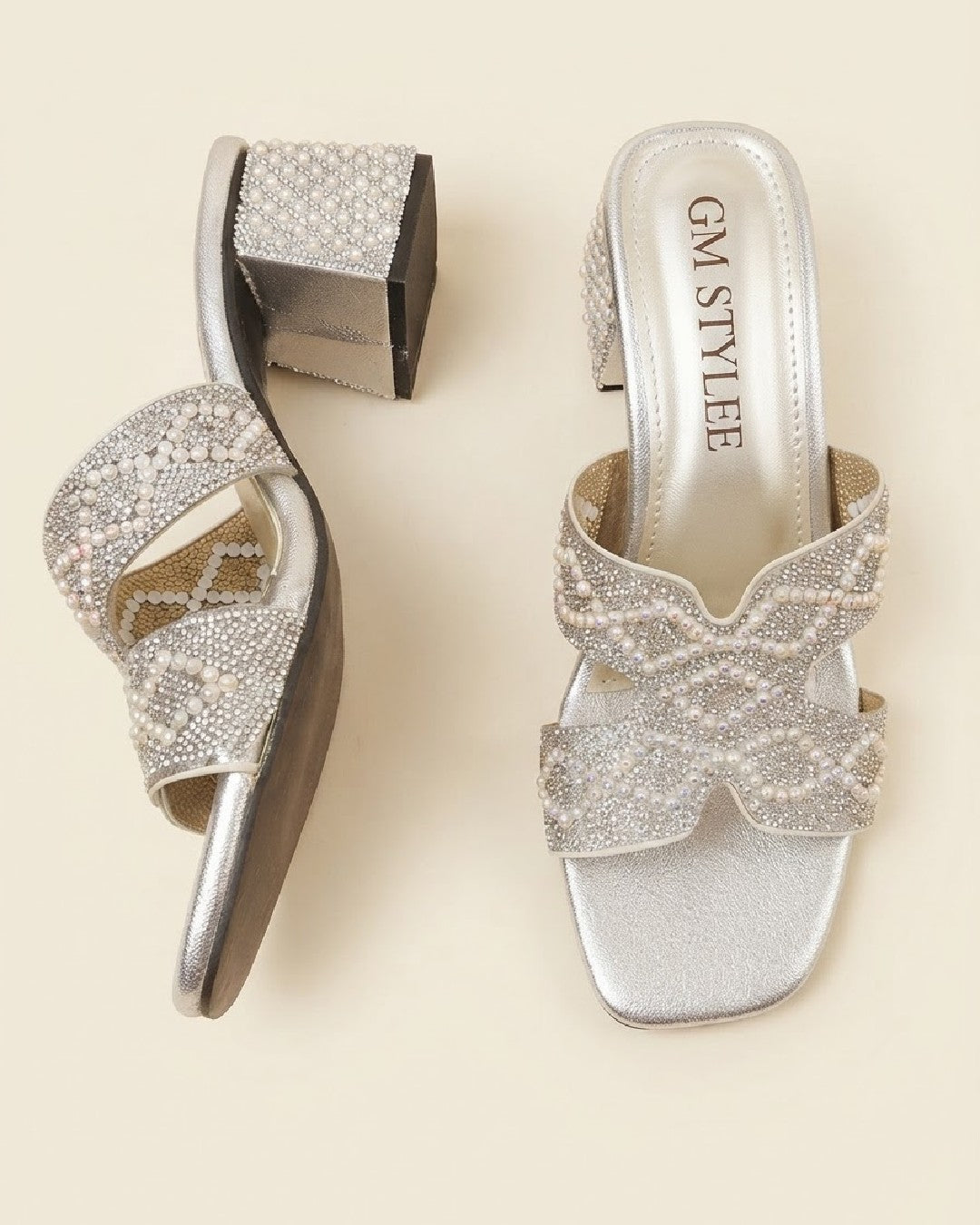 GM PEARL CRYSTAL GRACE  CHAPPAL